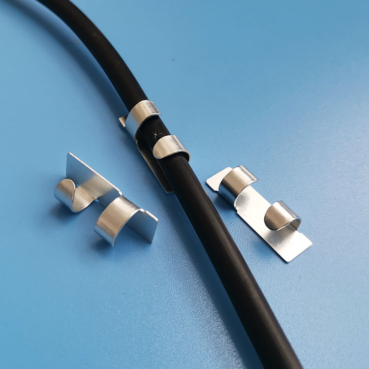 背膠式金屬電纜理線夾電線夾布線扣25*8mm